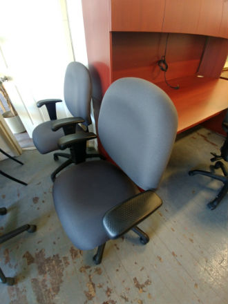 GLOBAL HD. TASK CHAIRS IN GREY COLOR